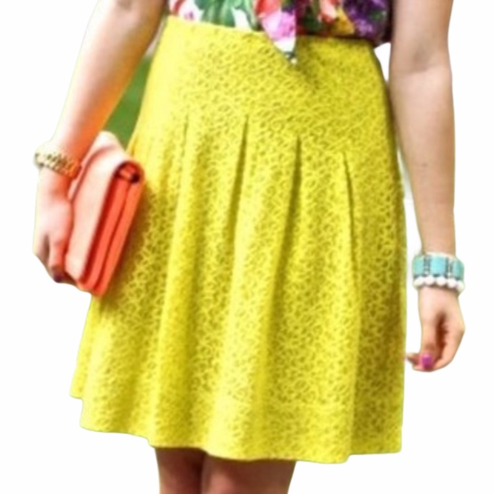 Anthropologie HD in Paris Citron Yellow Lace Pleated Skirt Size 10